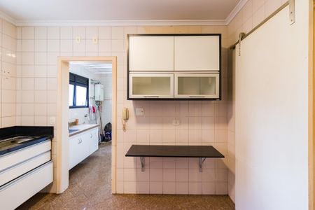 Apartamento à venda com 151m², 4 quartos e 3 vagas