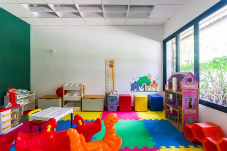 Apartamento à venda com 151m², 4 quartos e 3 vagas