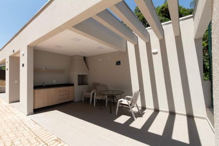 Apartamento para alugar com 45m², 2 quartos e 1 vagaÁrea comum - Churrasqueira