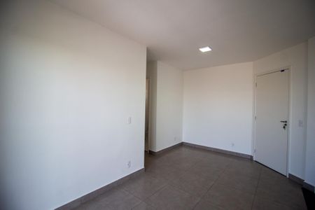 Sala de apartamento para alugar com 2 quartos, 45m² em Jardim Ibiti do Paco, Sorocaba