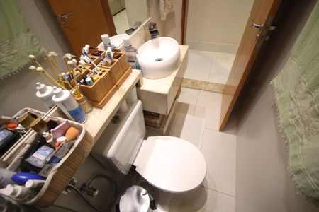 Apartamento à venda com 87m², 2 quartos e 2 vagasBanheiro