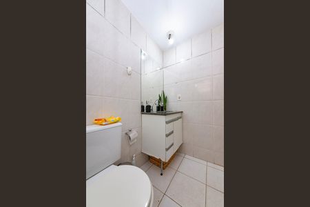 Apartamento à venda com 83m², 4 quartos e 1 vaga Apartamento à venda com 83m², 4 quartos e 1 vagaBanheiro da Suíte