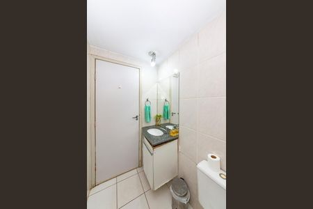 Apartamento à venda com 83m², 4 quartos e 1 vaga Apartamento à venda com 83m², 4 quartos e 1 vagaBanheiro Social