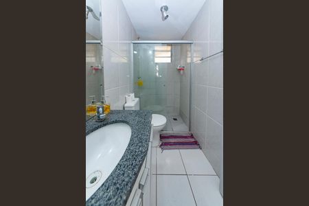 Apartamento à venda com 83m², 4 quartos e 1 vaga Apartamento à venda com 83m², 4 quartos e 1 vagaBanheiro Social