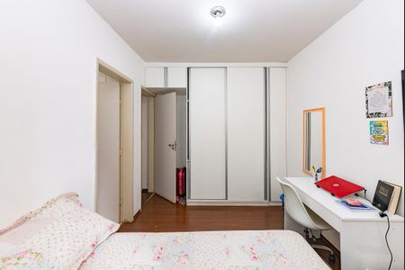 Apartamento à venda com 83m², 4 quartos e 1 vaga Apartamento à venda com 83m², 4 quartos e 1 vagaSuíte
