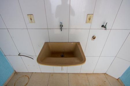 Casa à venda com 76m², 2 quartos e 2 vagasÁrea de serviço