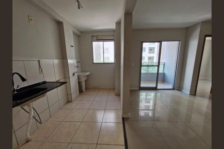 Cozinha  de apartamento para alugar com 2 quartos, 55m² em Morro Santana, Porto Alegre