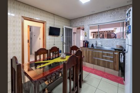 Casa à venda com 350m², 3 quartos e 3 vagas