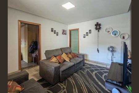 Casa à venda com 350m², 3 quartos e 3 vagas