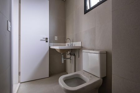 Apartamento para alugar com 73m², 2 quartos e 2 vagas Apartamento para alugar com 73m², 2 quartos e 2 vagasBanheiro