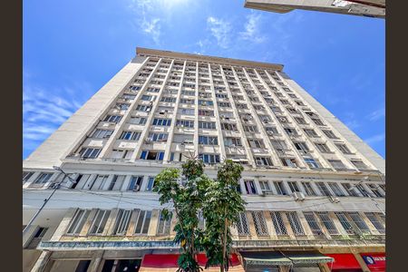 Studio à venda com 32m², 1 quarto e sem vaga