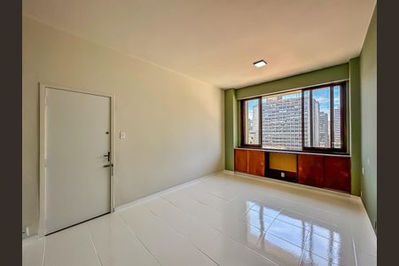 Studio à venda com 32m², 1 quarto e sem vaga
