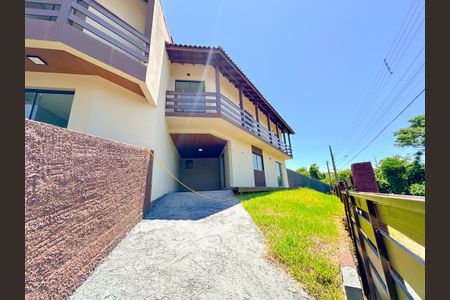 Entrada de casa para alugar com 3 quartos, 122m² em Serraria, São José