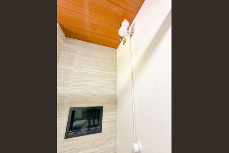 Casa para alugar com 122m², 3 quartos e 2 vagasBanheiro 1