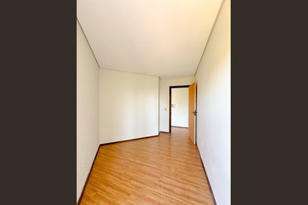 Casa para alugar com 122m², 3 quartos e 2 vagasQuarto 1