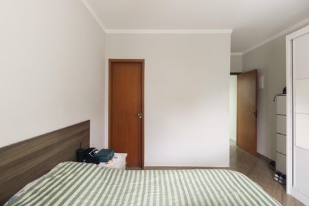 Casa à venda com 133m², 3 quartos e 3 vagasSuíte 3