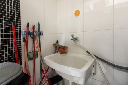 Casa à venda com 133m², 3 quartos e 3 vagasQuintal - Churrasqueira e Área de Serviço 