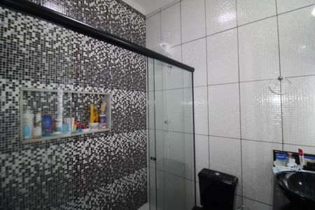 Casa para alugar com 80m², 2 quartos e 2 vagasBanheiro 2