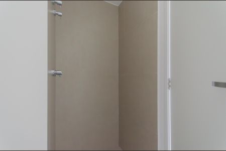 Banheiro de kitnet/studio à venda com 1 quarto, 24m² em Vila Mariana, São Paulo