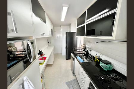 Apartamento à venda com 88m², 3 quartos e 2 vagas Apartamento à venda com 88m², 3 quartos e 2 vagasCozinha