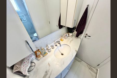 Apartamento à venda com 88m², 3 quartos e 2 vagas Apartamento à venda com 88m², 3 quartos e 2 vagasBanheiro da Suíte Americana Quarto 1/2