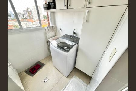 Apartamento à venda com 88m², 3 quartos e 2 vagas Apartamento à venda com 88m², 3 quartos e 2 vagasÁrea de Serviço