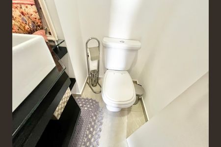 Apartamento à venda com 88m², 3 quartos e 2 vagas Apartamento à venda com 88m², 3 quartos e 2 vagasLavabo