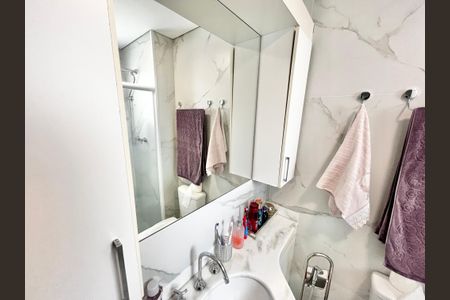 Apartamento à venda com 88m², 3 quartos e 2 vagas Apartamento à venda com 88m², 3 quartos e 2 vagasBanheiro da Suíte 3