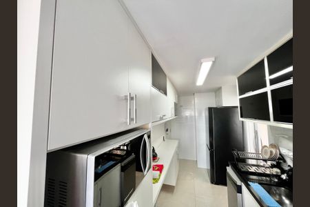 Apartamento à venda com 88m², 3 quartos e 2 vagas Apartamento à venda com 88m², 3 quartos e 2 vagasCozinha