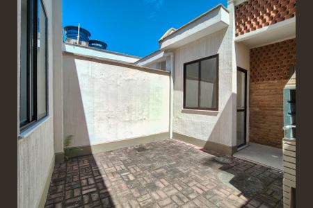 Casa para alugar com 90m², 3 quartos e sem vaga Casa para alugar com 90m², 3 quartos e sem vagaQuintal