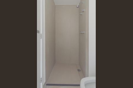 Banheiro de kitnet/studio à venda com 1 quarto, 24m² em Vila Mariana, São Paulo