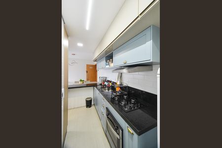 Apartamento à venda com 68m², 2 quartos e 2 vagas Apartamento à venda com 68m², 2 quartos e 2 vagasCozinha