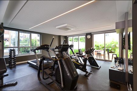 Apartamento à venda com 68m², 2 quartos e 2 vagas Apartamento à venda com 68m², 2 quartos e 2 vagasÁrea comum - Academia