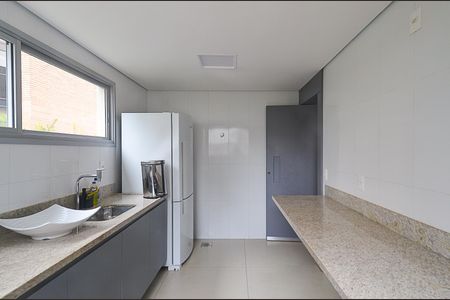 Apartamento à venda com 68m², 2 quartos e 2 vagas Apartamento à venda com 68m², 2 quartos e 2 vagasÁrea comum - Salão de festas