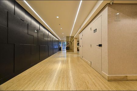 Apartamento à venda com 68m², 2 quartos e 2 vagas Apartamento à venda com 68m², 2 quartos e 2 vagasHall de entrada