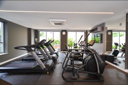 Apartamento à venda com 68m², 2 quartos e 2 vagas Apartamento à venda com 68m², 2 quartos e 2 vagasÁrea comum - Academia