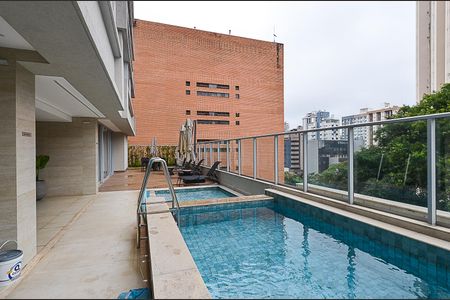 Apartamento à venda com 68m², 2 quartos e 2 vagas Apartamento à venda com 68m², 2 quartos e 2 vagasÁrea comum - Piscina