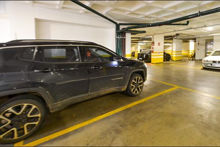 Apartamento à venda com 68m², 2 quartos e 2 vagas Apartamento à venda com 68m², 2 quartos e 2 vagasGaragem