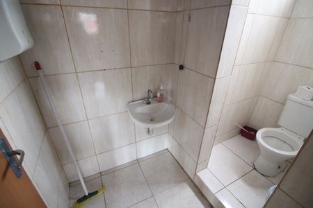 Casa para alugar com 390m², 3 quartos e 2 vagasBanheiro 2