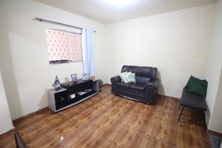 Sala de casa para alugar com 3 quartos, 390m² em Industrial, Contagem