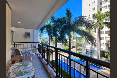 Apartamento à venda com 70m², 2 quartos e 1 vagaVaranda