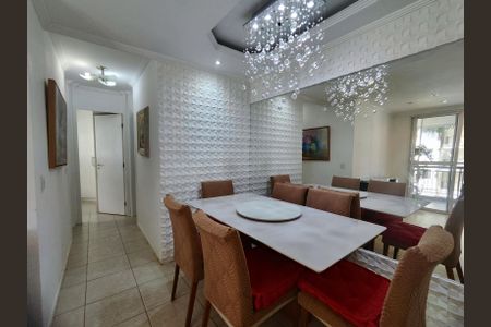 Apartamento à venda com 70m², 2 quartos e 1 vagaSala