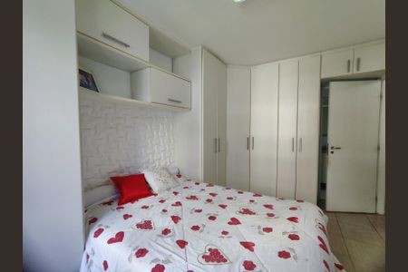 Apartamento à venda com 70m², 2 quartos e 1 vagaSuíte