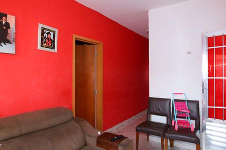 Sala de casa à venda com 3 quartos, 250m² em Vila Verde, São Paulo