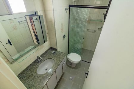 Apartamento para alugar com 68m², 2 quartos e 1 vaga