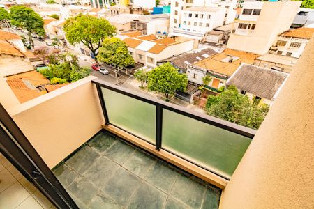 Apartamento para alugar com 68m², 2 quartos e 1 vaga
