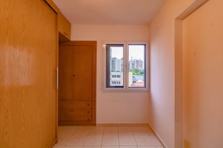 Apartamento para alugar com 68m², 2 quartos e 1 vaga