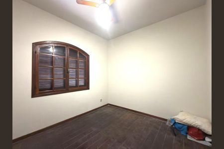 Casa à venda com 3 quartos, 356m² em Pindorama, Belo Horizonte