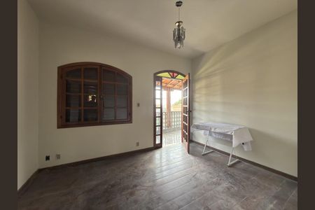 Casa à venda com 3 quartos, 356m² em Pindorama, Belo Horizonte