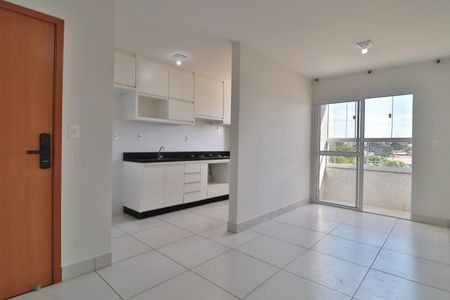 Sala de apartamento para alugar com 2 quartos, 60m² em Santa Mônica, Uberlândia